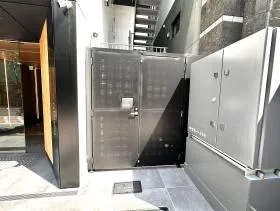 BIGS東神田ビルの外観