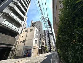 BIGS東神田ビルの外観