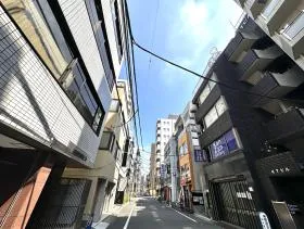 BIGS東神田ビルの外観