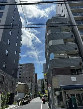 プラザ銀座新富ビルの外観
