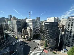 ATRIUM東新橋の外観