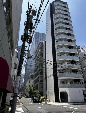 三和フォワーディングビルの外観