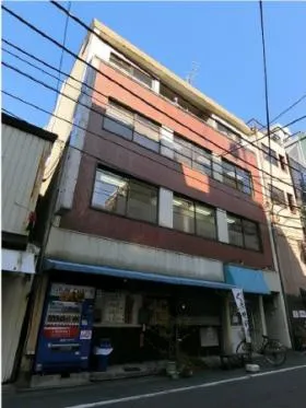 鈴木ビルの外観