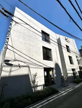 荒木町ガーデンズビルの外観