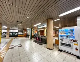 都営新宿線「浜町駅」