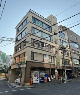 クリスタルスクエア代官山ビルの外観