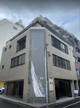 gran+ ASAKUSABASHI Ⅲビルの外観