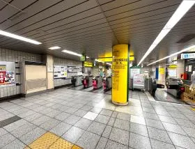 都営三田線「御成門駅」