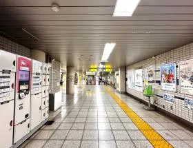 都営三田線「御成門駅」
