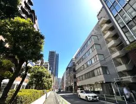 芝ファールビルディングの外観