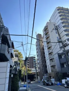 ユニゾンビルの外観