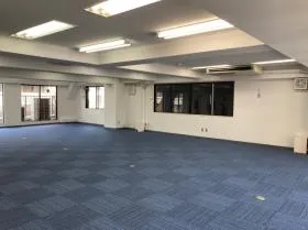 第1ケイアイビルの外観