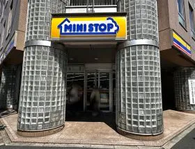 ミニストップ