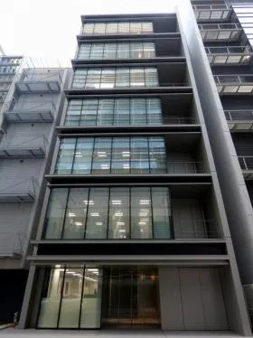 京橋清水ビルの外観