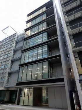 京橋清水ビルの外観