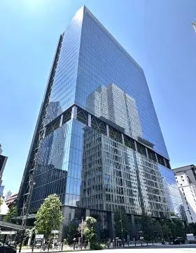 WeWork Akasaka Green Crossビルの外観