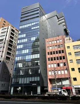 H1O麹町ビルの外観