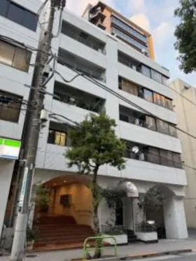 半蔵門ハウスビルの外観