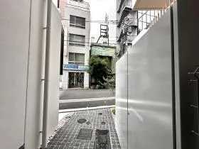 AUSPICE神田小川町ビルの外観