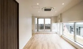 吉祥寺リデザインビルの外観