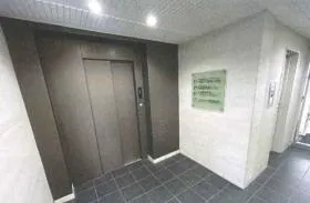 MFビルの外観