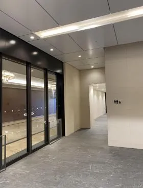 SERVCORP 丸の内二重橋ビルの外観