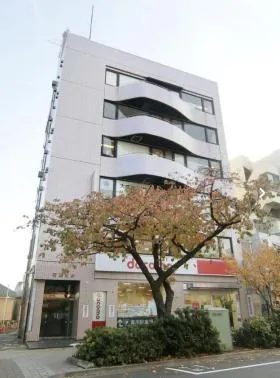 桜新町駅前ビルの外観