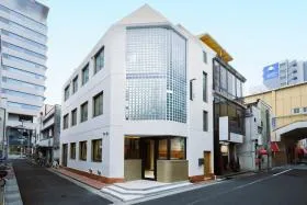 gran+ASAKUSABASHIⅡビルの外観