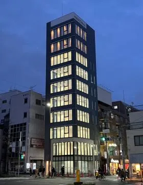 REBORNA北千住ビルの外観