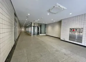 横浜金港町第2ビルの外観