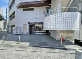 横浜金港町第2ビルの外観