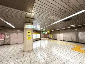 都営新宿線「曙橋駅」