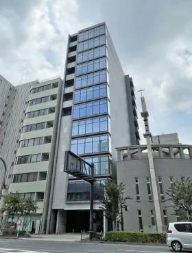 VORT上野plusビルの外観