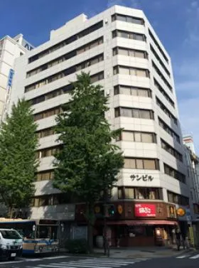 サンビルの外観