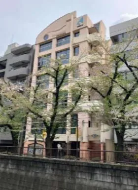 東山神輿ビルの外観