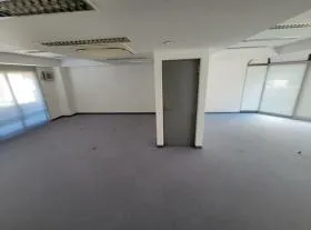 ファラオビルの外観