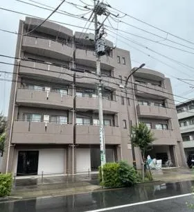 リムジエールピエスビルの外観