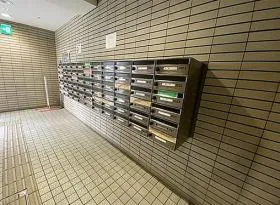 リアライズ横須賀ビルの外観