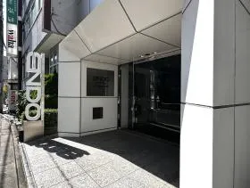 CSK四谷ビルの外観
