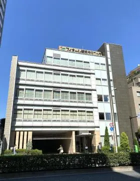 フィオーレ東京ビルの外観