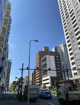 フィオーレ東京ビルの外観