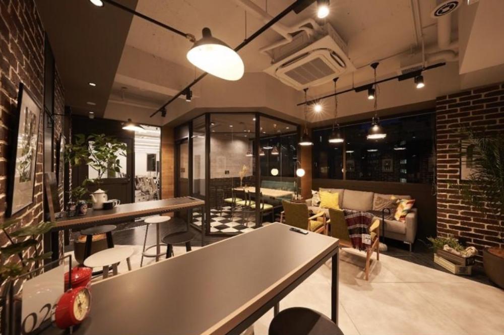 八丁堀駅 徒歩3分 約30坪（2枚目）