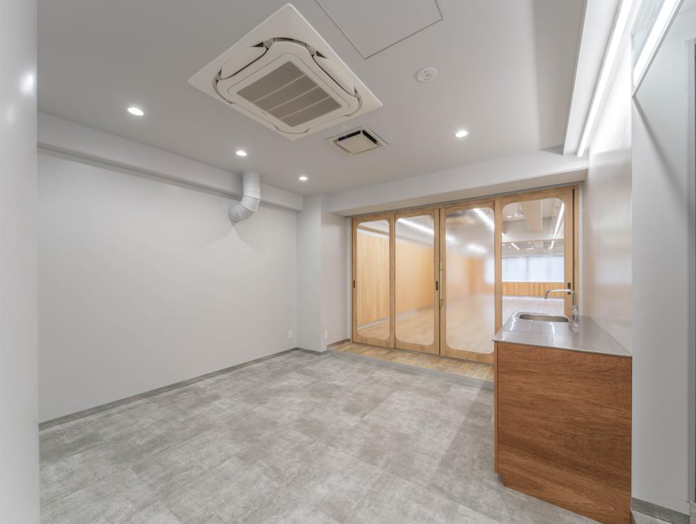 四谷三丁目駅 徒歩2分 約45坪（2枚目）